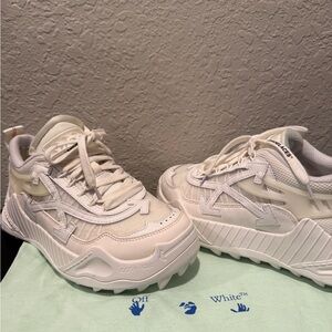 Off-White ODSY 1000 White Sneakers Size 8 Women’s